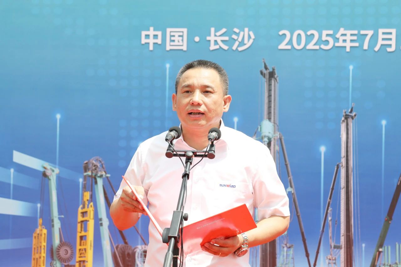 “破紀錄王者”再出征！山河智能SWDM800旋挖鉆機成功交機